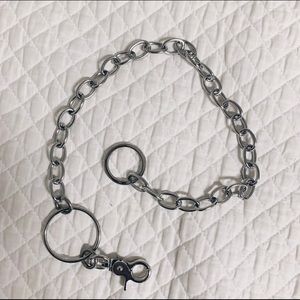 Brandy Melville Silver Wallet Chain